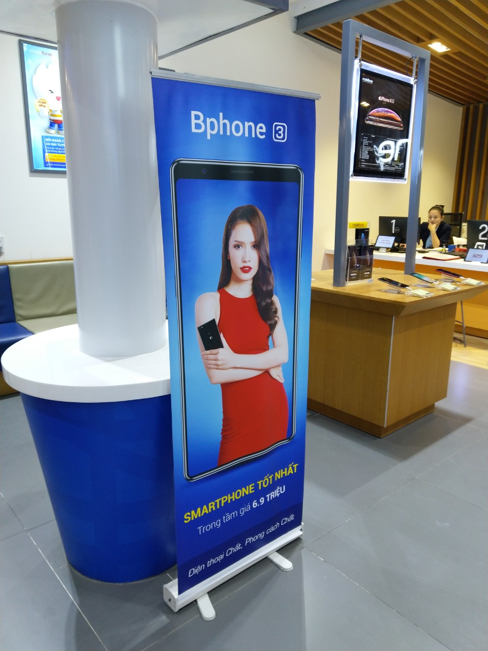 Banner - standee Cuốn nhựa thường kích thước 80x200cm 2 cuon nhua