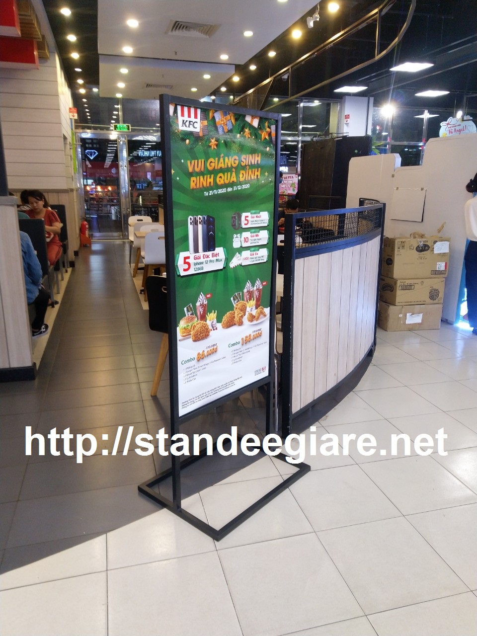 Khung standee chân sắt tốt 60x160cm 1 standee chân sắt