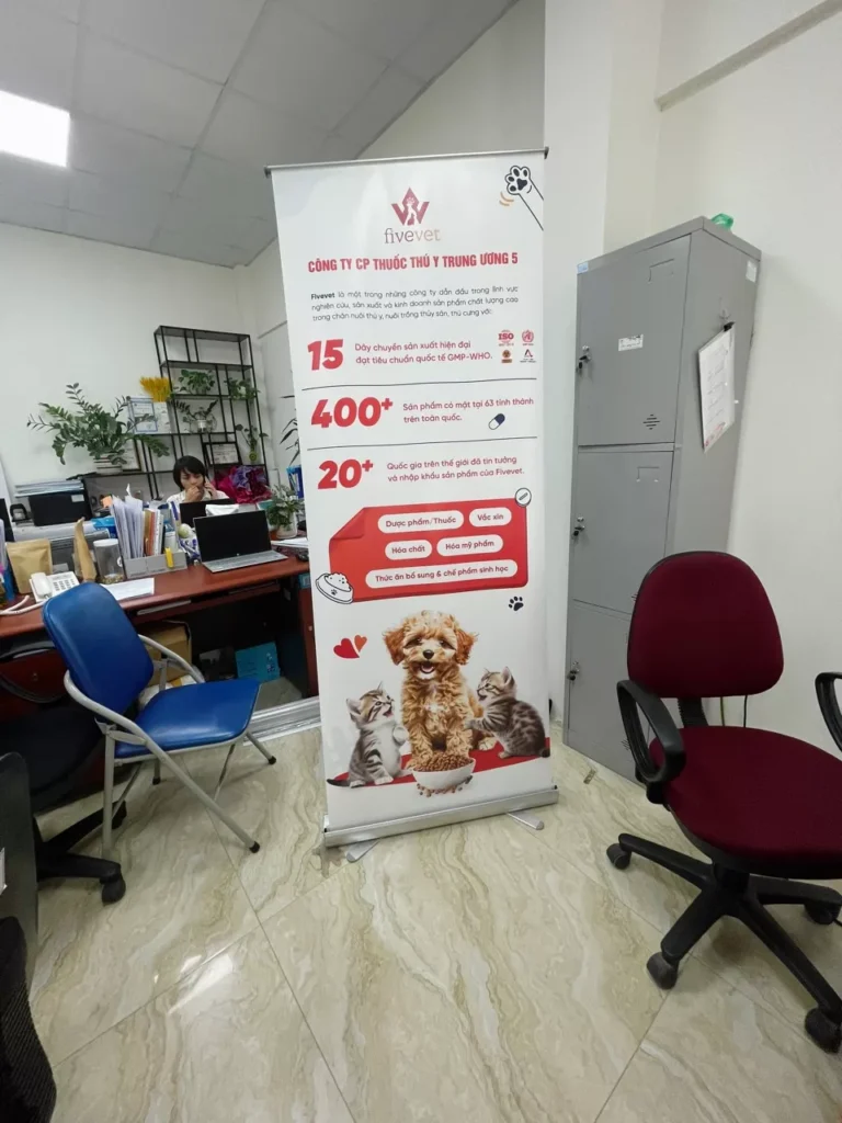 Standee cuốn nhôm, giá standee cuốn nhôm cao cấp kích thước 80x200cm 14 giá standee cuốn nhôm